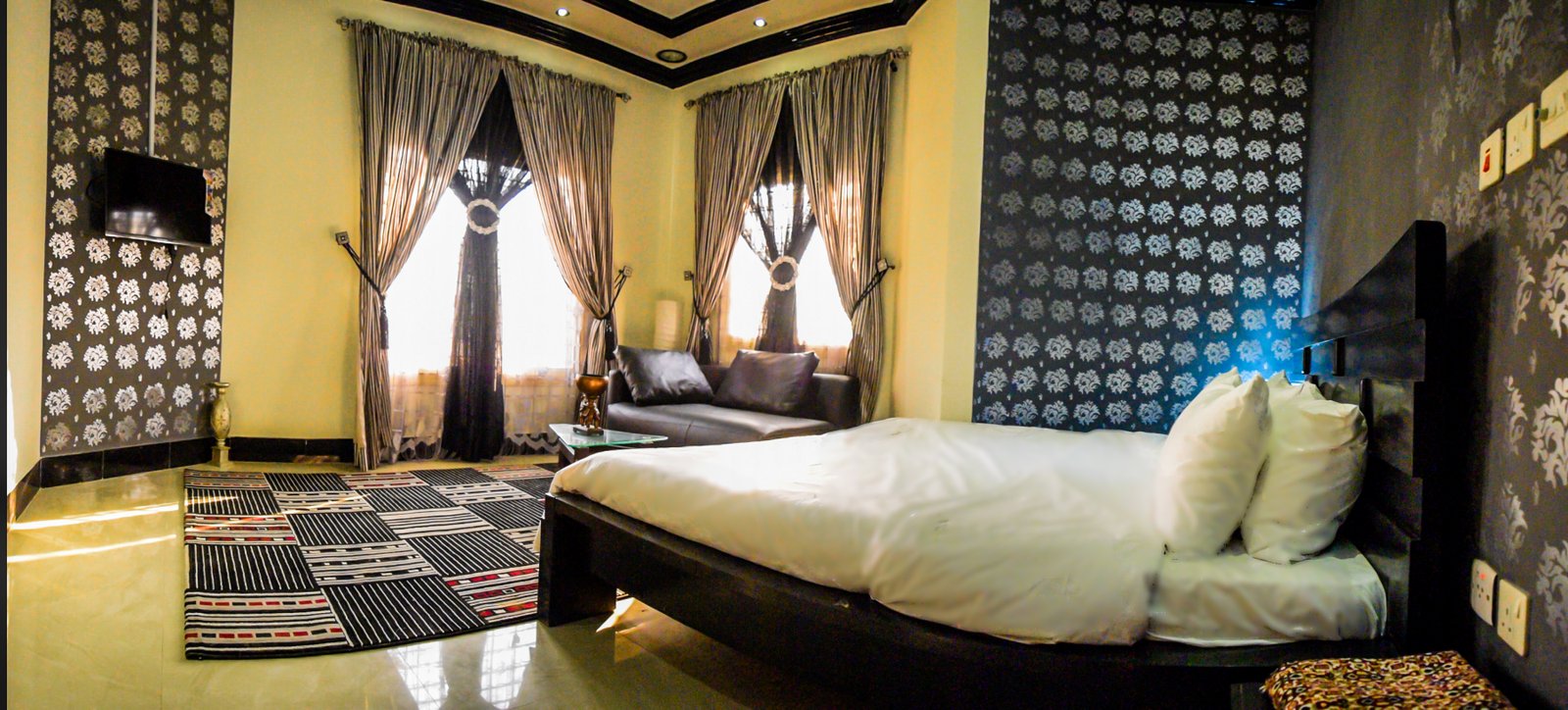 Executive Room 201